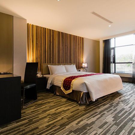 Chiayi Oriental Pearl International Hotel Fanlu Экстерьер фото