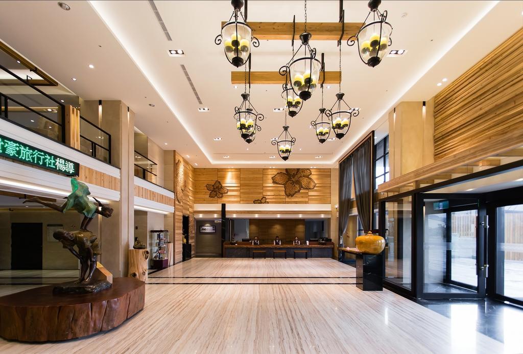 Chiayi Oriental Pearl International Hotel Fanlu Экстерьер фото