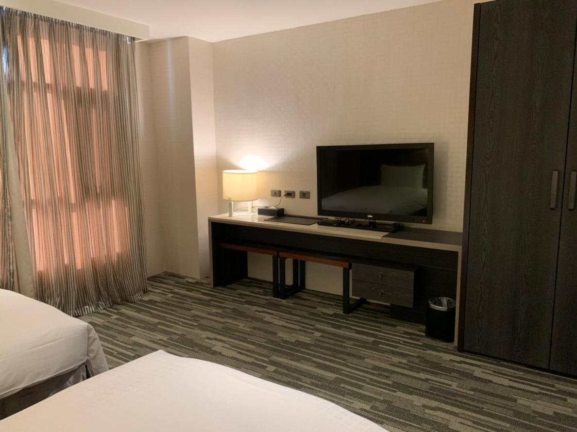Chiayi Oriental Pearl International Hotel Fanlu Экстерьер фото